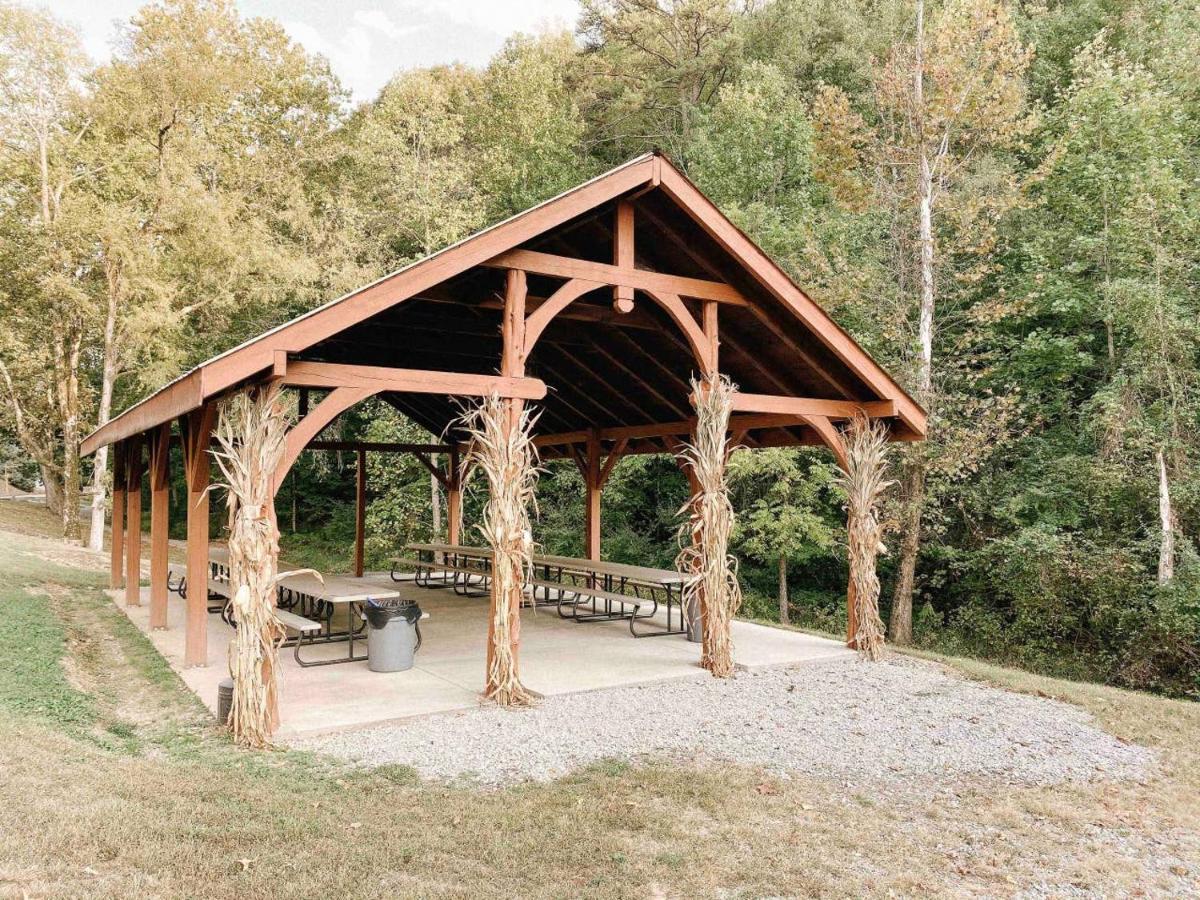 Splash Of Moonshine -Heated Indoor Pool, Hot Tub, Arcade Game Room Pigeon Forge Eksteriør billede