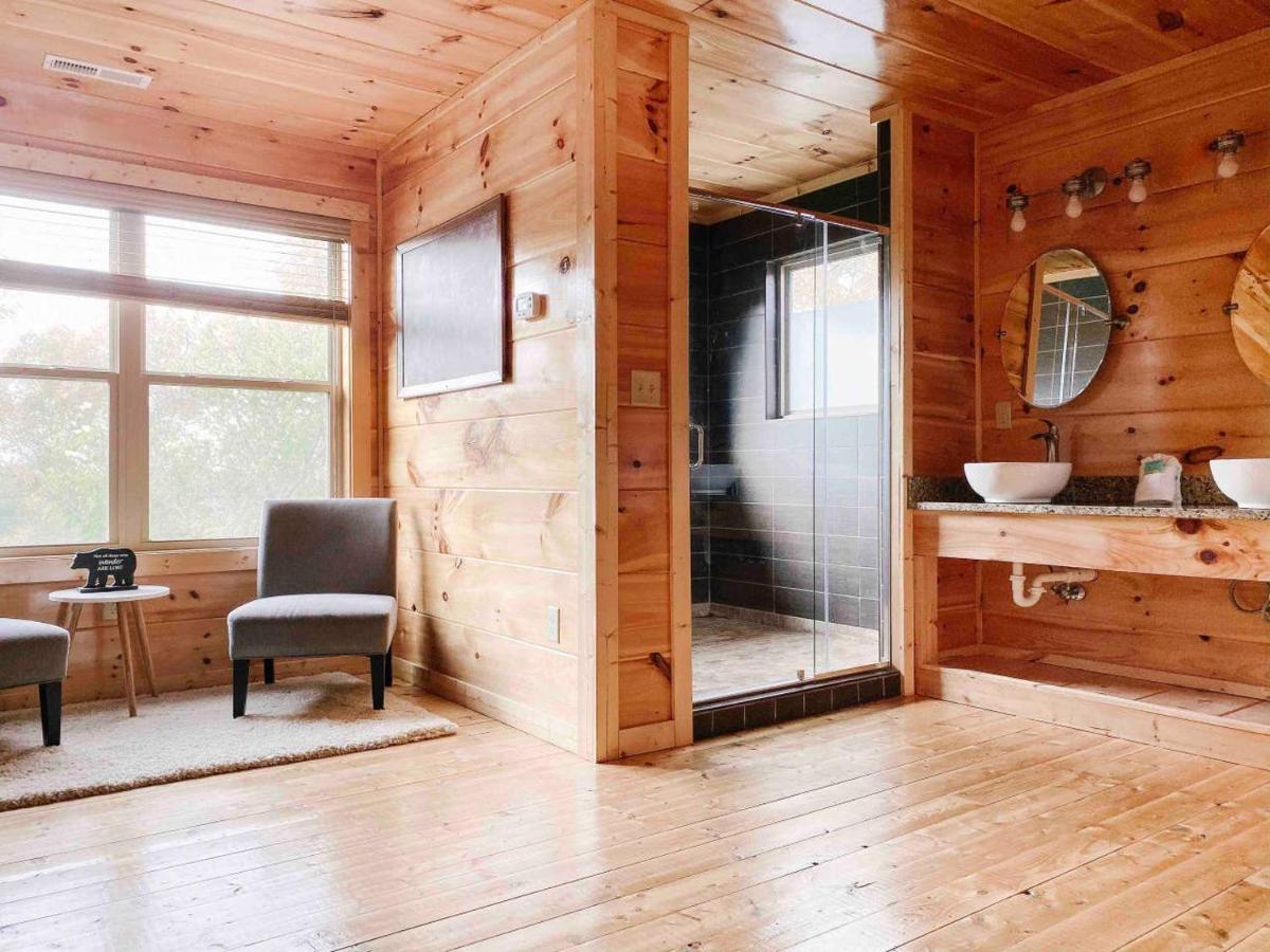Splash Of Moonshine -Heated Indoor Pool, Hot Tub, Arcade Game Room Pigeon Forge Eksteriør billede