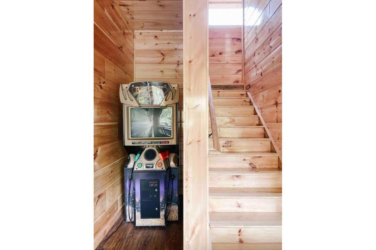 Splash Of Moonshine -Heated Indoor Pool, Hot Tub, Arcade Game Room Pigeon Forge Eksteriør billede